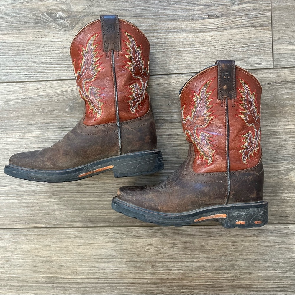 Ariat Kids WorkHog Wide Square Toe Reddish-Brown Western Pull-On Boot - Picture 7 of 7